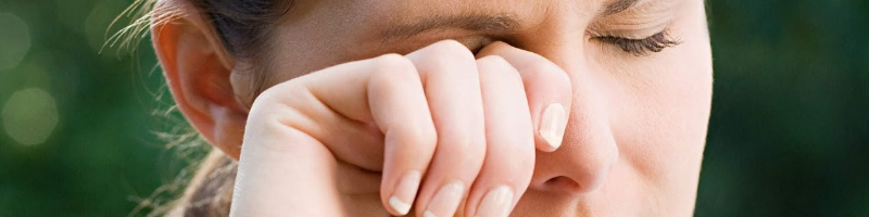 Why does my eye itch?